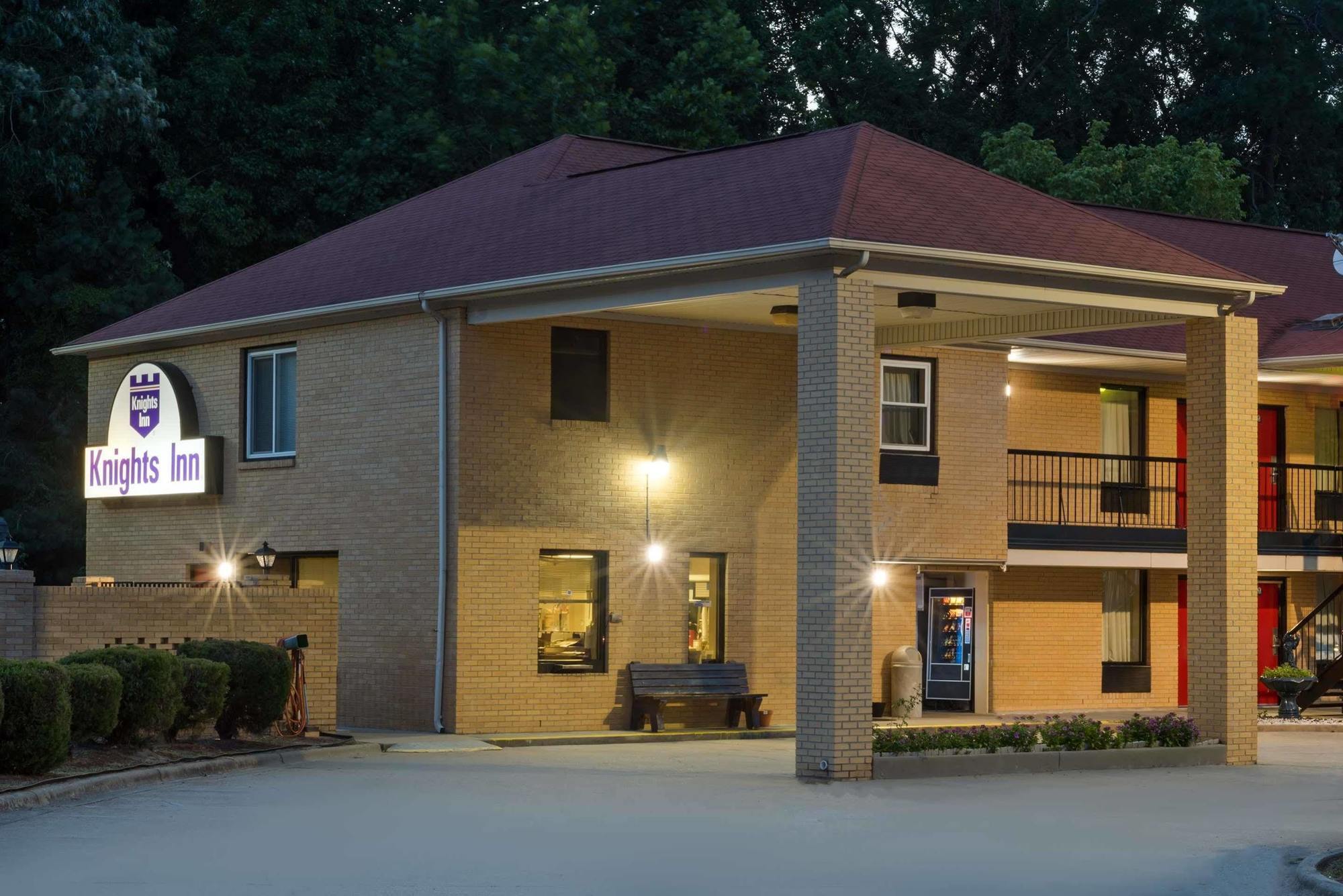 Knights Inn Elizabethtown Екстериор снимка